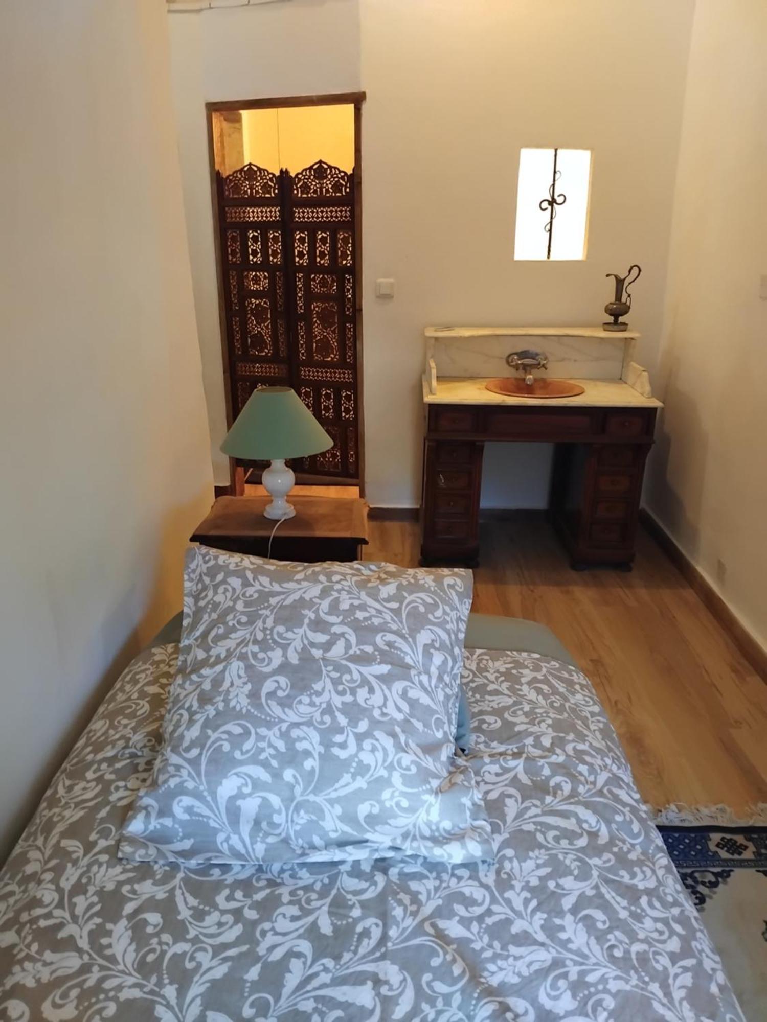 Bed and Breakfast L'Aedes Оранж Экстерьер фото